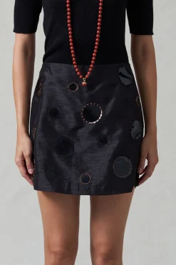 Chan Luu irror ini kirt Back