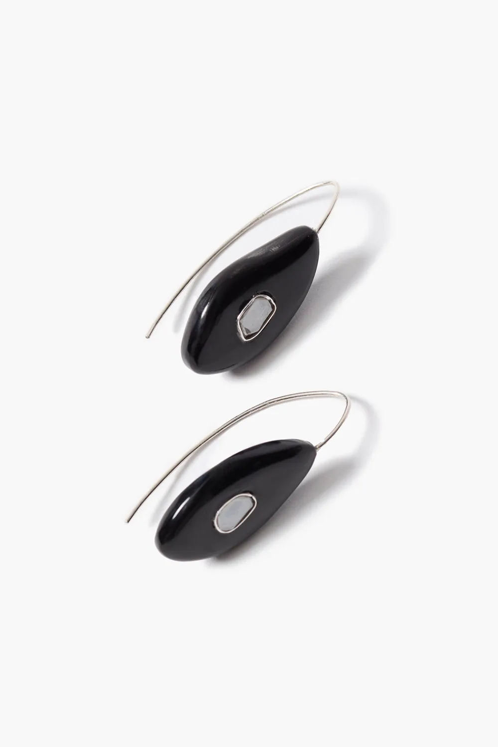 Chan Luu Pebble Earrings Black Horn