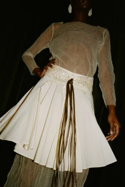 Chan Luu Rider kirt Ivory