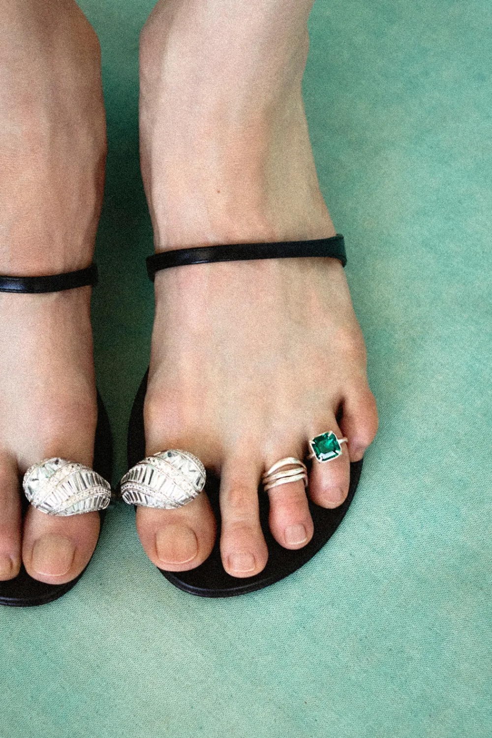 Chan Luu Ripple Toe Ring Set