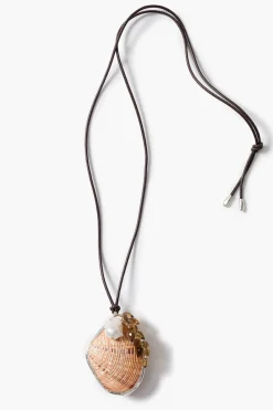 Chan Luu Venus Shell Charm Necklace Natural